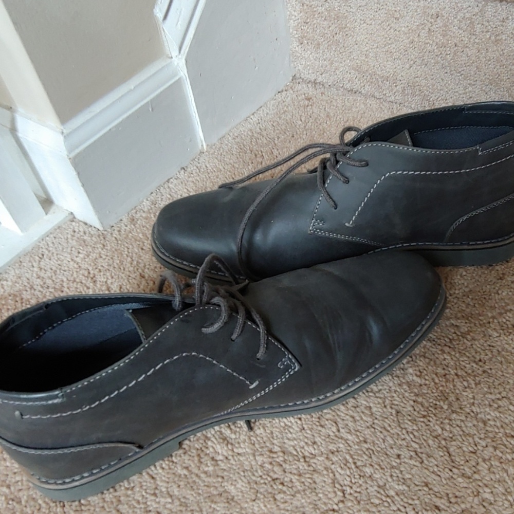 Men's Grey Chukka Boot